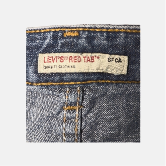 Levi's Mini Jean Skirt - Picture 3 of 5